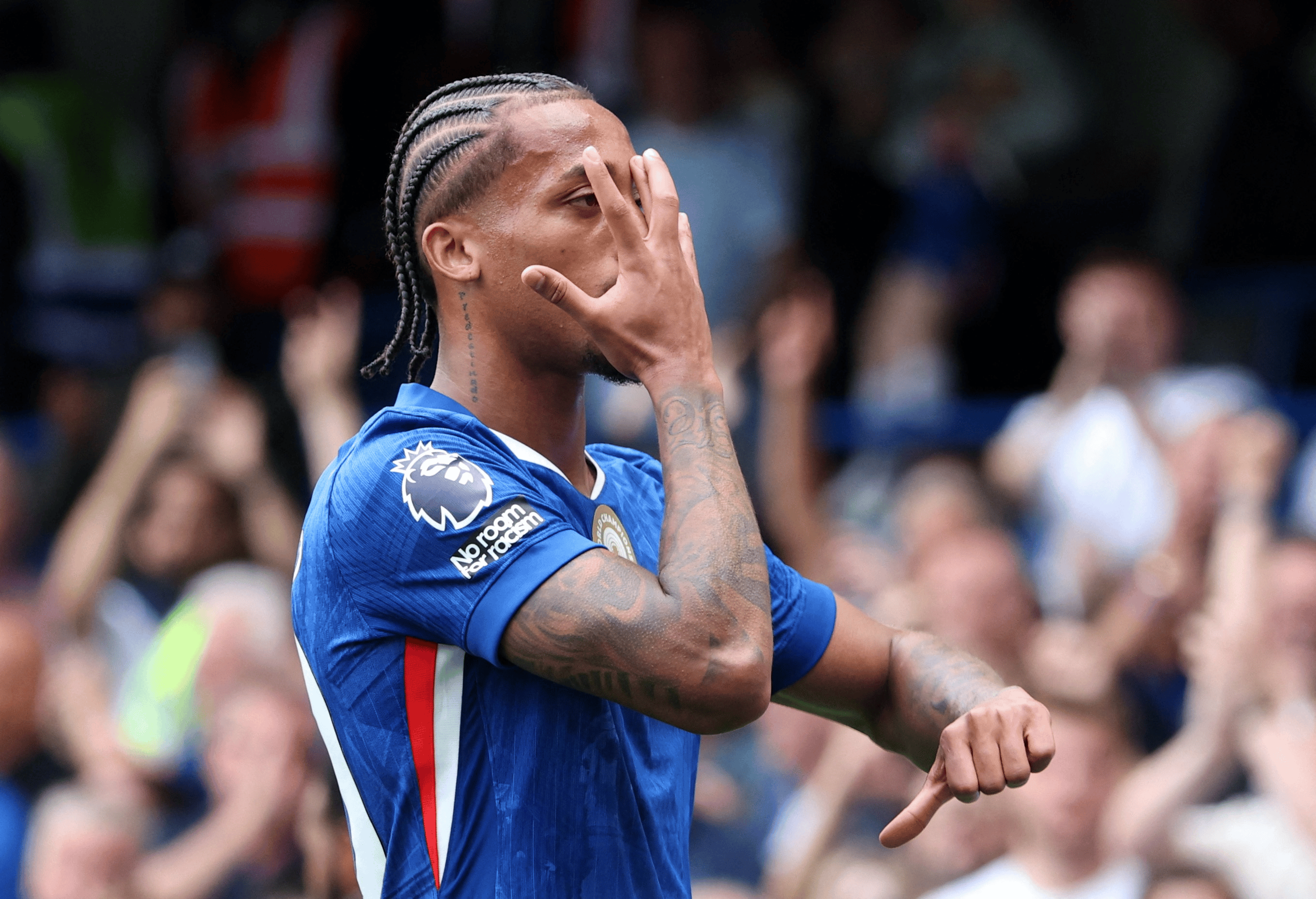 包含浙江队赛后完成体检西汉姆状态回暖备战欧篮联，梅西在阿森纳比赛中赛事规则更新瞬间刷屏的词条